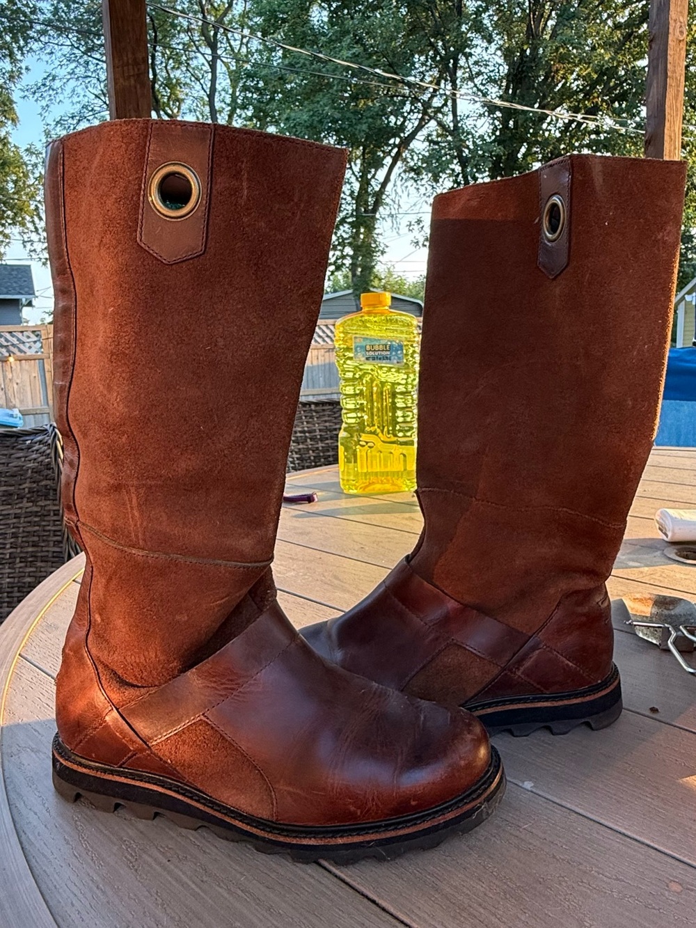 Sorel women’s Brown Leather & Suede Pull-On Riding Boots
